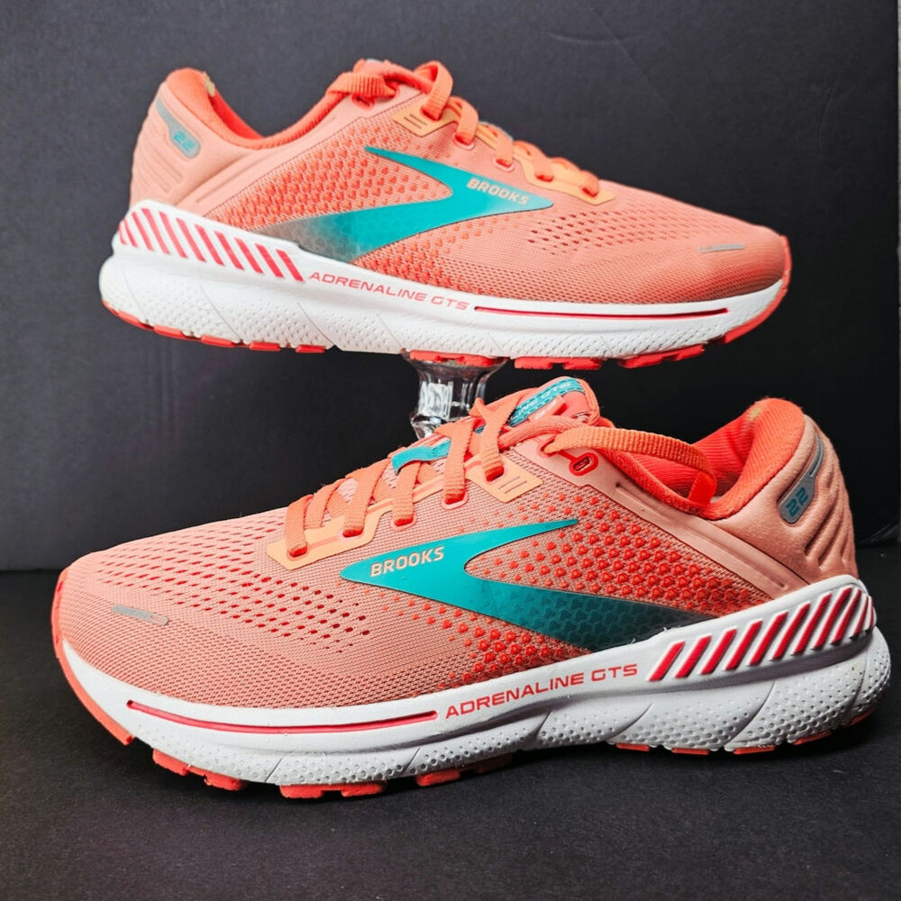Brooks Women 9 Comfy footwear